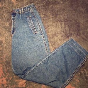 Vintage high waisted “mom” jeans